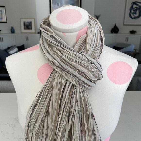 Neutral Lightweight Striped Fringed Wrap/Scarf Tan Cream Blk Sz OS - no tags - Picture 2 of 7